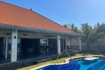 Coco Blu Villa