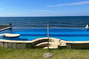 Coco Blu Villa