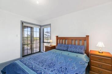 Enormous Torquay Beach Lodge 3 Mins To Beach