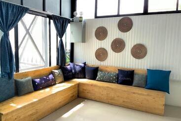 هتل Lamoon Boutique