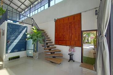 هتل Lamoon Boutique