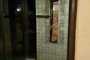 هتل Tholo Private Game Lodge