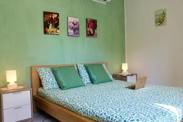 پانسیون Caramico Room