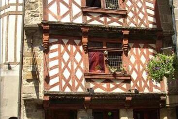 Coeur De Ville , 70m2 , 2 Chambres