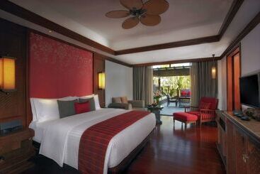 هتل Anantara Xishuangbanna Resort