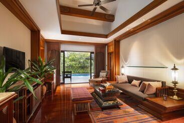 هتل Anantara Xishuangbanna Resort