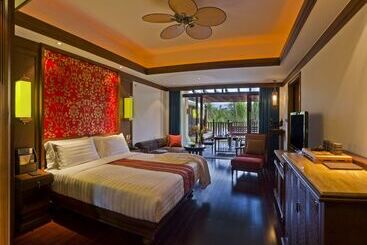 هتل Anantara Xishuangbanna Resort