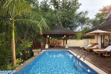 هتل Anantara Xishuangbanna Resort