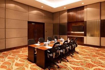 هتل Courtyard By Marriott Pune Chakan
