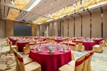 هتل Crowne Plaza Yangzhou, An Ihg