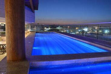 هتل Holiday Inn Express Puerto Vallarta, An Ihg