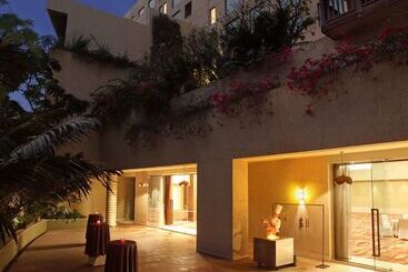 هتل Hyatt Pune