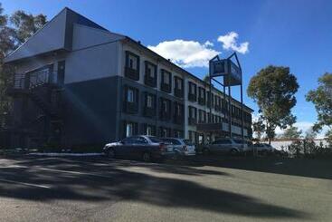 호텔 Ibis Budget Campbelltown