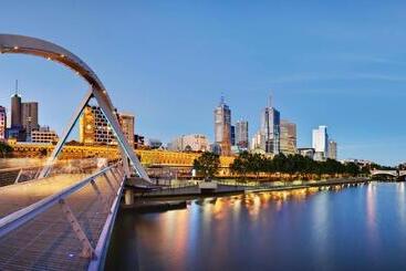 هتل Ibis Budget Melbourne Airport
