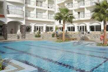 هتل Royal Star Beach Resort