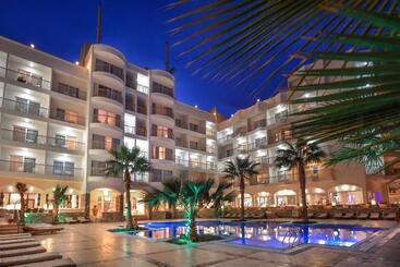 هتل Royal Star Beach Resort