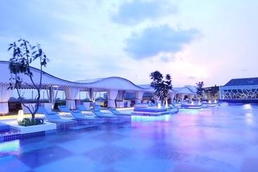 هتل Ts Suites Seminyak Bali