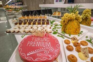 هتل Turunc Premium