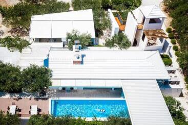 هتل Velaris Resort - Amor, Villa Vela Luka, Pavilions
