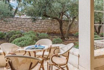 هتل Velaris Resort - Amor, Villa Vela Luka, Pavilions