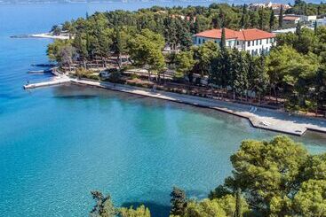 هتل Velaris Resort - Amor, Villa Vela Luka, Pavilions