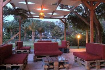 هتل Villaggio Santandrea Resort