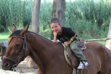 هتل Villaggio Santandrea Resort