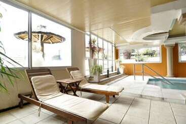 Santa Cecilia Resort & Spa I