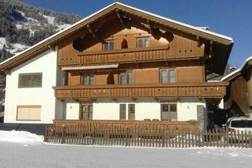 Общежитие Gästehaus Wildauer