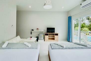 هاستل Thirty Tree Garden House