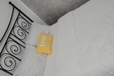 Andi 2 Apartament