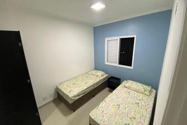 Guarujá Condomínio Villa Di Fiori Ap Jasmim