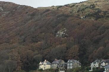 پانسیون Bluebells Guest House