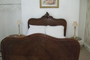 پانسیون Bluebells Guest House