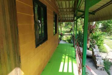 استراحتگاه Ariya Garden Home