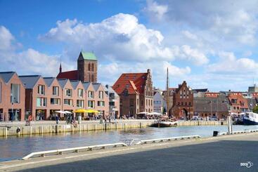Urlaub In Hafennähe Der Hansestadt Wismar