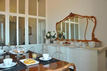 Al 32 B&b