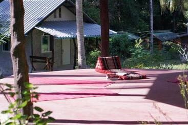 هاستل Eve House Koh Kood