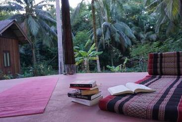 هاستل Eve House Koh Kood