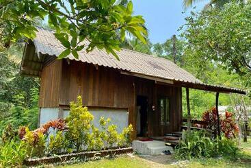 هاستل Eve House Koh Kood