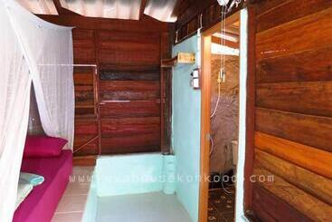 هاستل Eve House Koh Kood