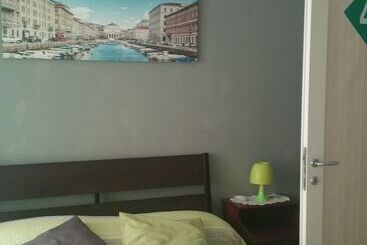 تختخواب و صبحانه Affittacamere Guerrero Rooms
