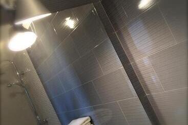 تختخواب و صبحانه Chambres D Hôtes Chez Thierry