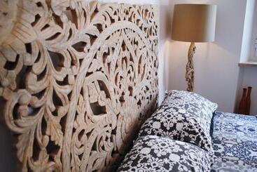 Festina Lente B&b