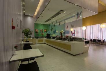 هتل Jinjiang Inn Baoji High Speed Rail Station