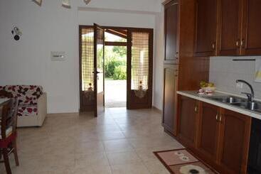هتل Masseria Paglieroni
