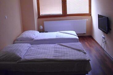 پانسیون Guest House Mladosť