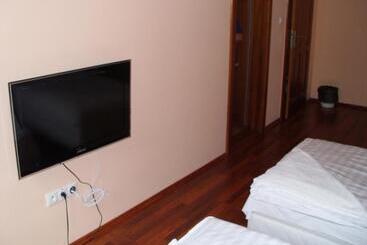 پانسیون Guest House Mladosť