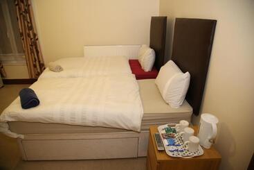 پانسیون Victorin House All Rooms Are En Suite