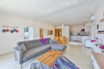 Villa Summery